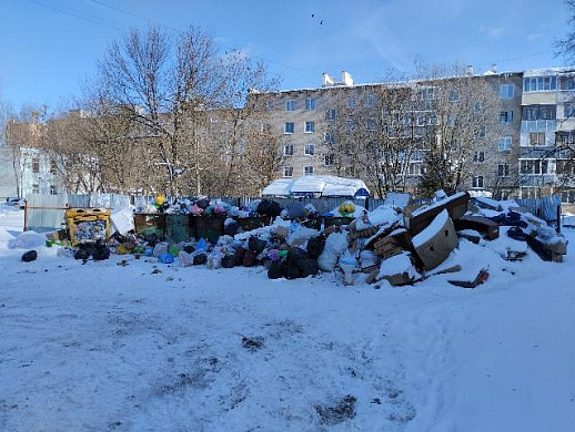 Многочисленные жалобы на некачественный вывоз мусора